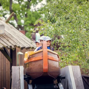 Reportage photo de l'attraction Hydrolix dans le parc Astérix - mini flume