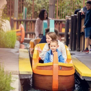 Reportage photo - attraction pour enfant au parc Astérix - Hydrolix - mini flume