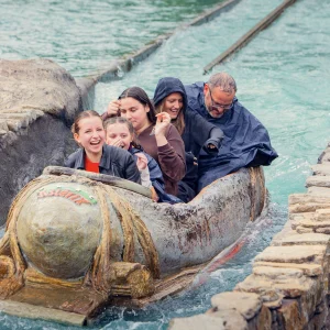 Reportage photo du Ménire Express au parc Astérix - attraction aquatique - flume