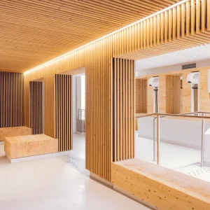 Photo du vestiaire de la Piscine Georges-Vallerey - Agence Verveine