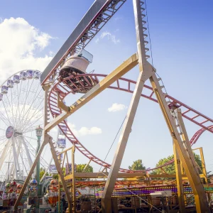 Reportage photo de Time Machine, attraction à sensation à Tilburg Kermis