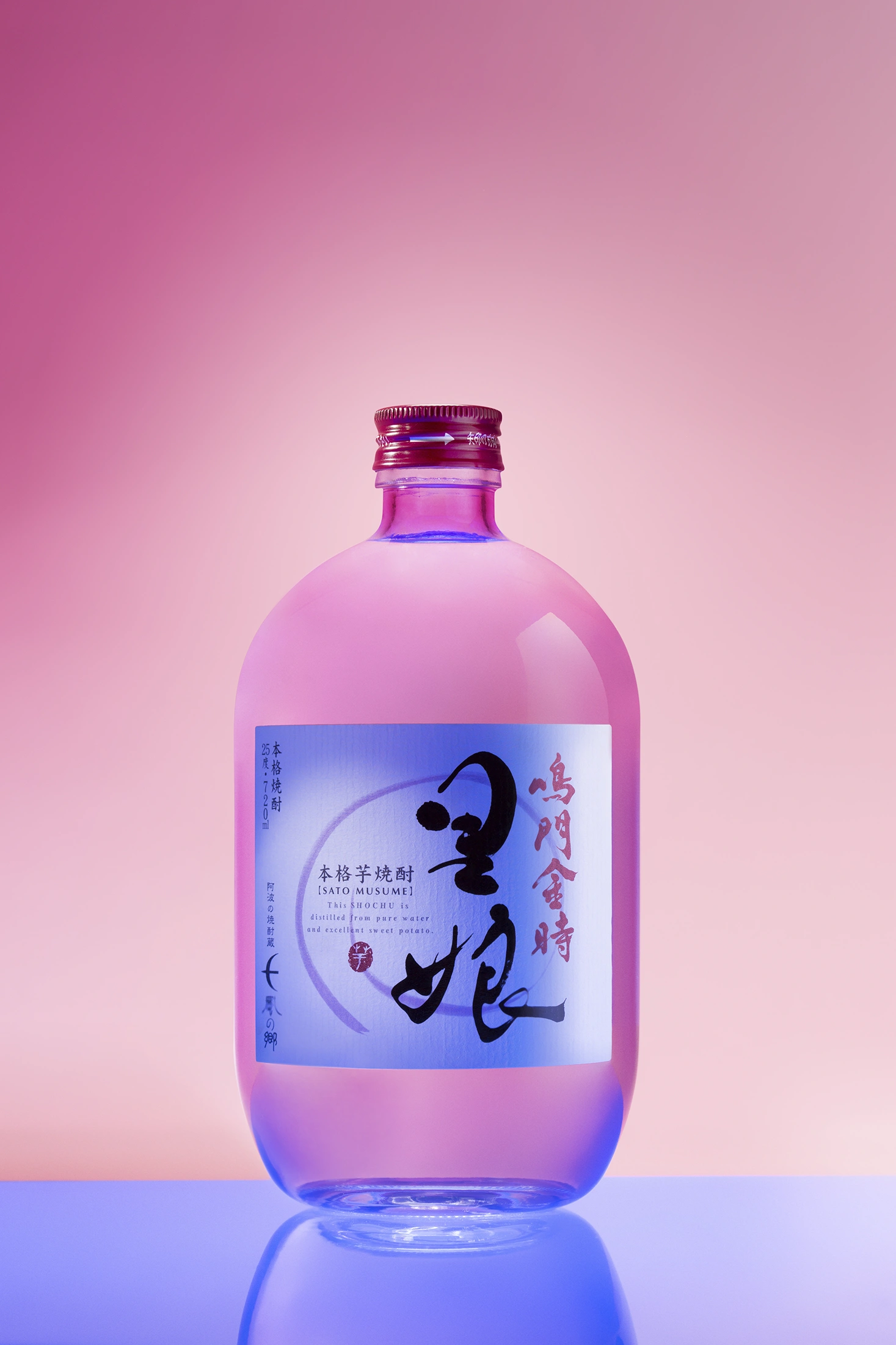 Photo Packshot - Bouteille sochu - Sato Musume