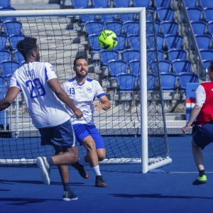 Reportage photo d'un match caritatif sur le terrain