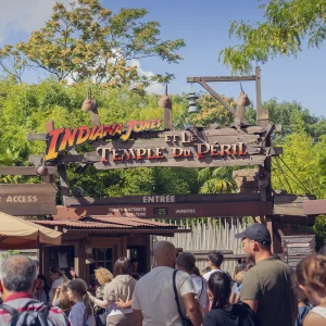 Reportage photo - entrée de l'attraction Indiana Jones à Disney